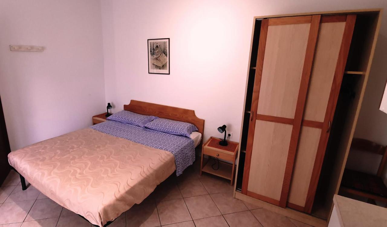 Cecillia Mare Apartments روفينج المظهر الخارجي الصورة