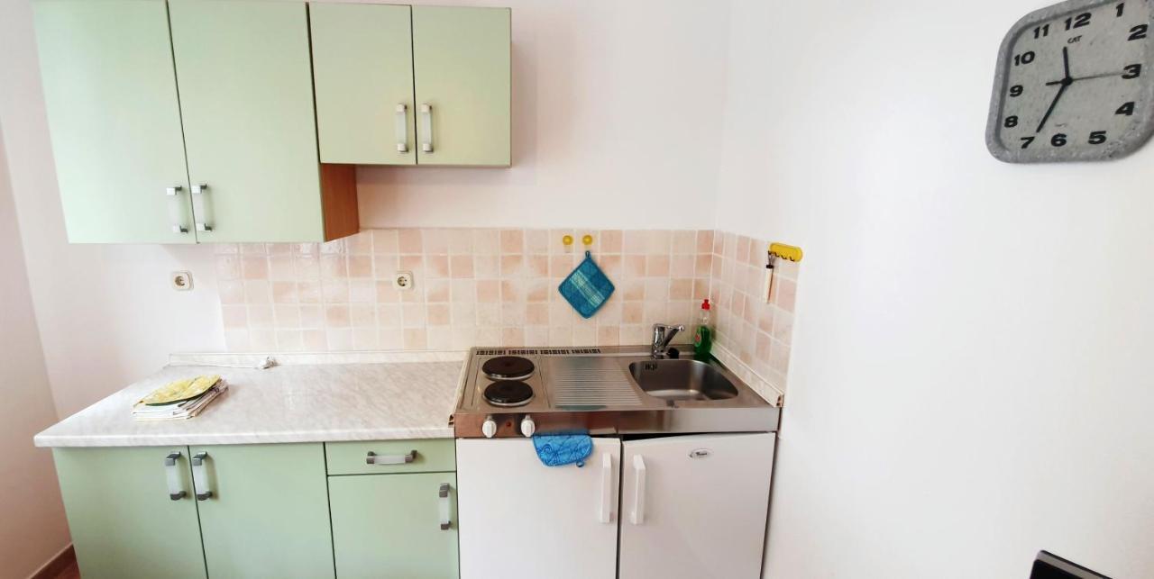 Cecillia Mare Apartments روفينج المظهر الخارجي الصورة