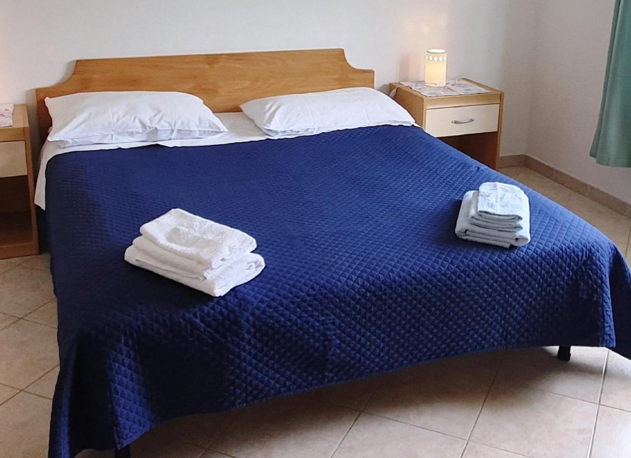 Cecillia Mare Apartments روفينج المظهر الخارجي الصورة